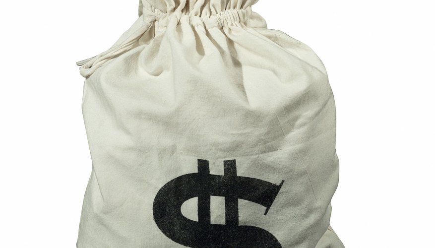 Un disfraz de bolsa de dinero es fácil de hacer.