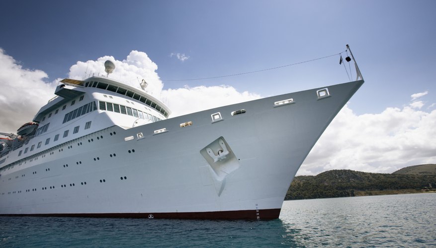 The Average Salary Of A Waiter On A Cruise Ship Bizfluent