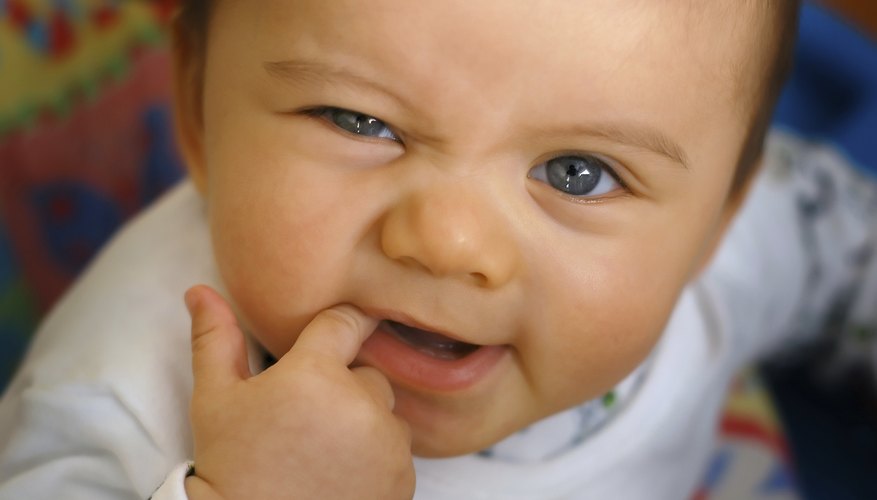 signs-of-teething-molars-how-to-adult