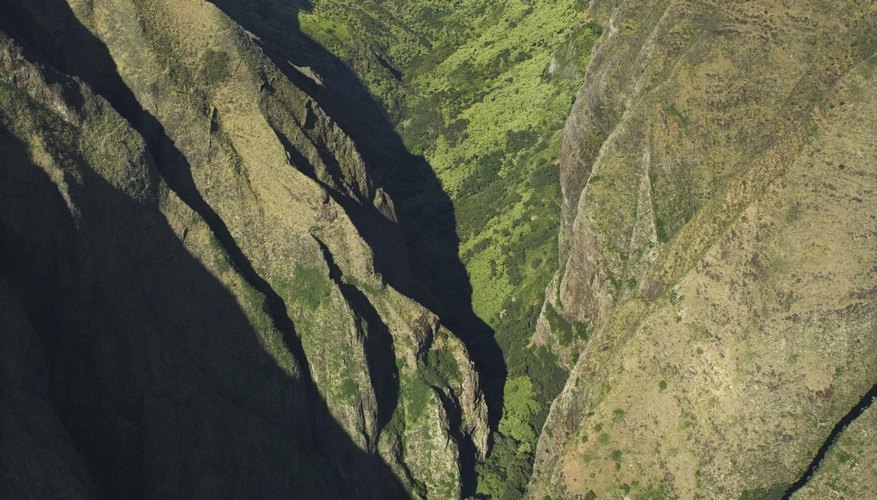 Los ríos forman la mayoría de los cañones.