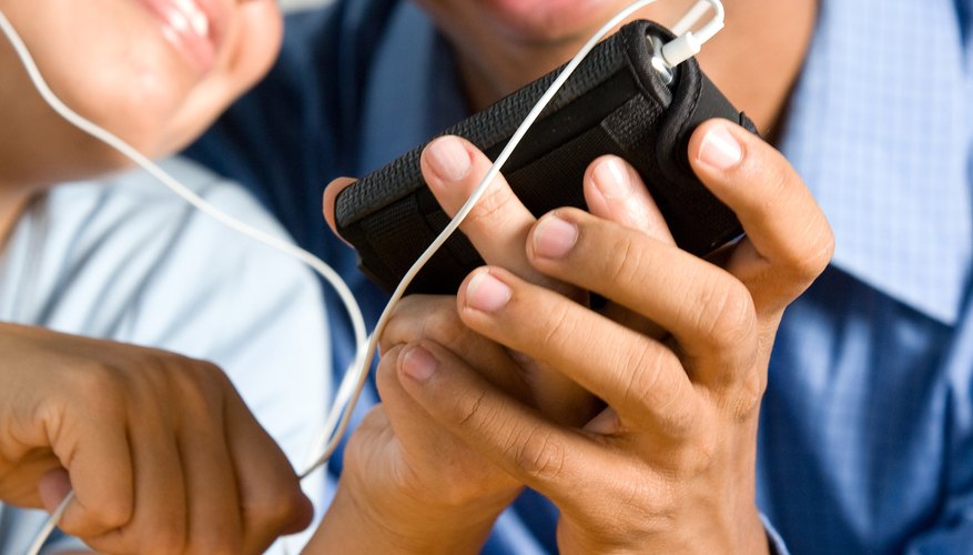 Las aplicaciones para transmitir por Bluetooth te permiten alejarte de esos audífonos tradicionales que te restringen.