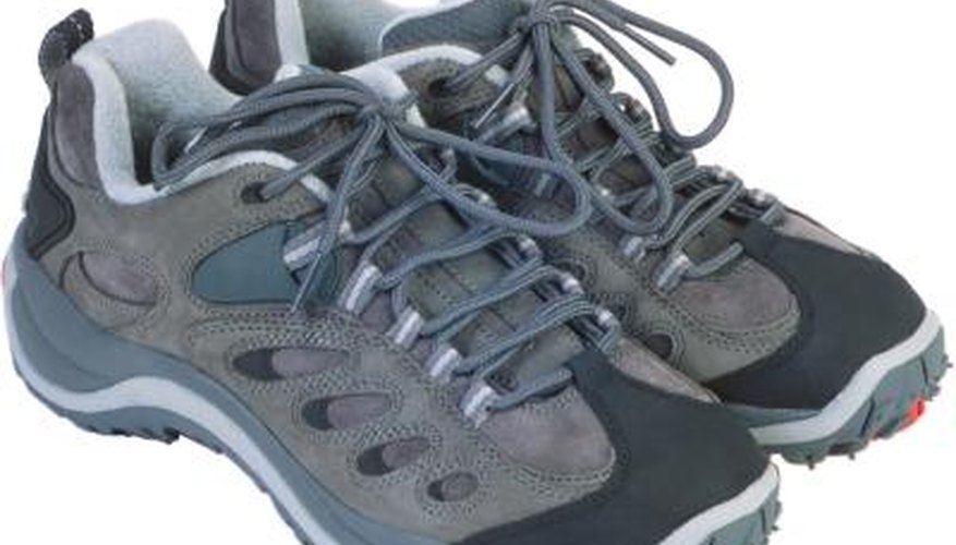 Photo Credit: Hemera Technologies/PhotoObjects.net/Getty Images Find your shoe size by tracing your foot onto paper and measuring it.
