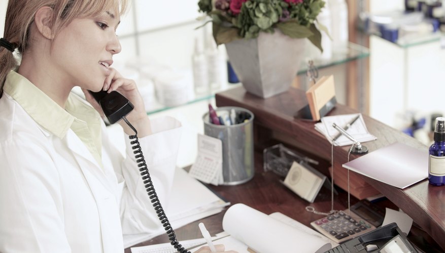 How Much Does A Salon Receptionist Make Bizfluent