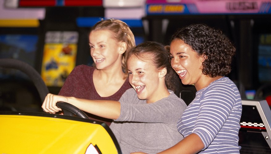 Tus hijos tendrán mucho que hacer en el área de Howell, desde zonas de juegos hasta programas recreativos.