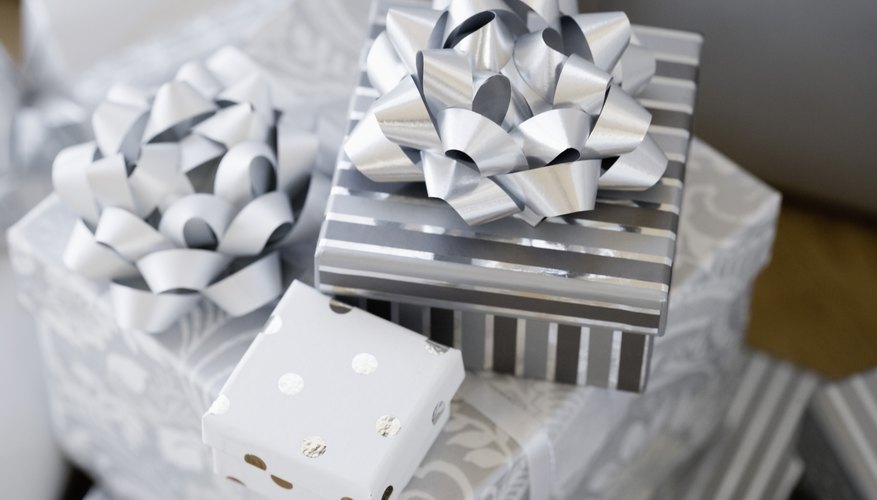 Los regalos de navidad son una forma fácil de decirle a tus empleados qué tan importantes son.
