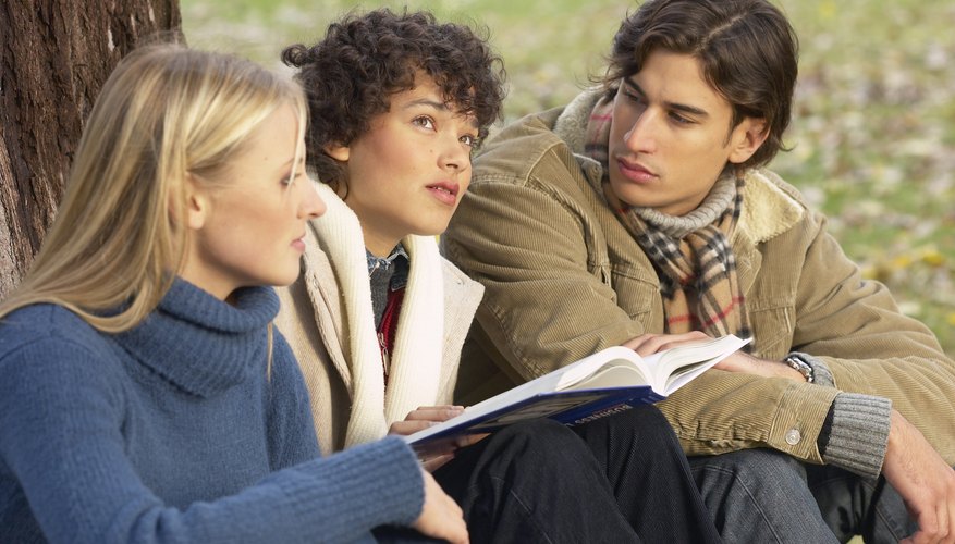 Students obtaining a master's degree or Ph.D. can apply for a grant to supplement their income.