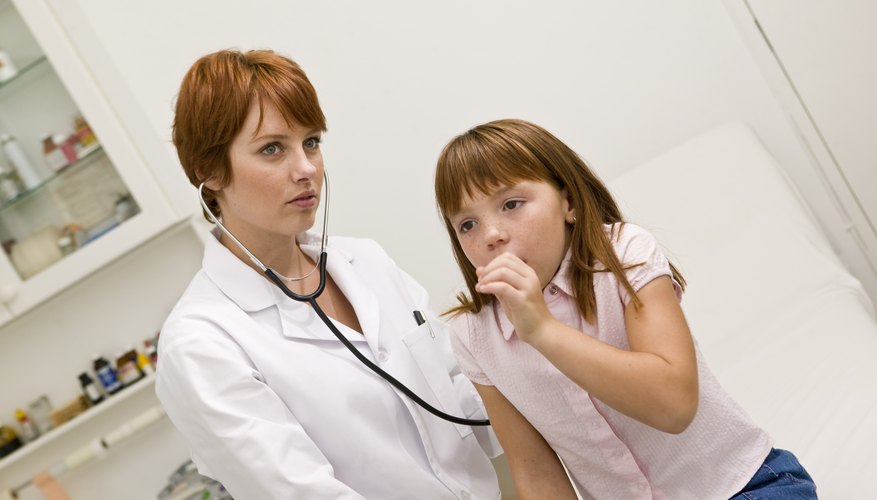 Rashes may appear red with raised scales or appear in conjunction with serious asthma symptoms of coughing, wheezing and difficulty inhaling deeply. Rashes may appear red with raised scales or appear in conjunction with serious asthma symptoms of coughing, wheezing and difficulty inhaling deeply.