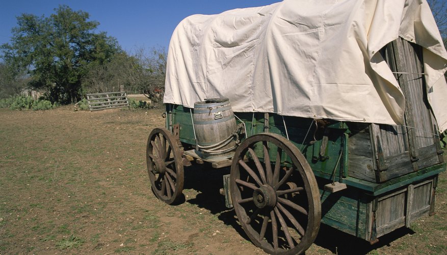 Materials Used to Make Covered Wagons