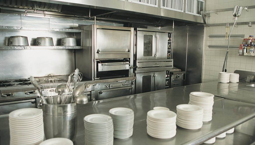 El orden y la limpieza son fundamentales en la cocina de un restaurante.