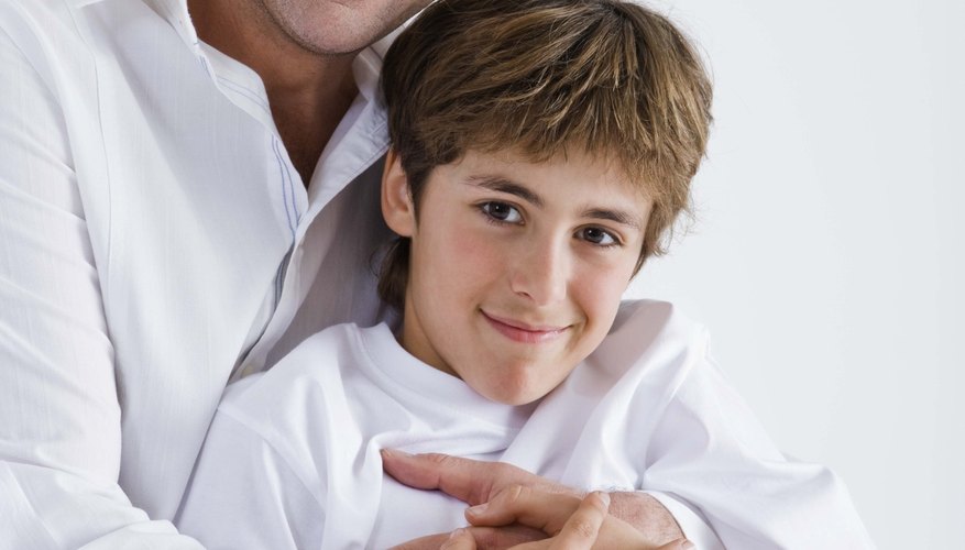 Coloca a los niños en parejas con sus padres para las actividades del día de visitas.