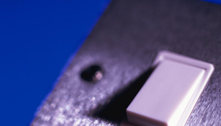 Los circuitos eléctricos tienen que estar completos para que funcionen.