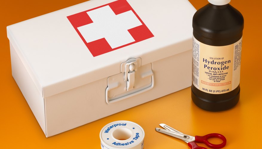 Hydrogen Peroxide is a common first aid kit item that can also be used with water to create a non toxic feminine wash. Hydrogen Peroxide is a common first aid kit item that can also be used with water to create a non toxic feminine wash.