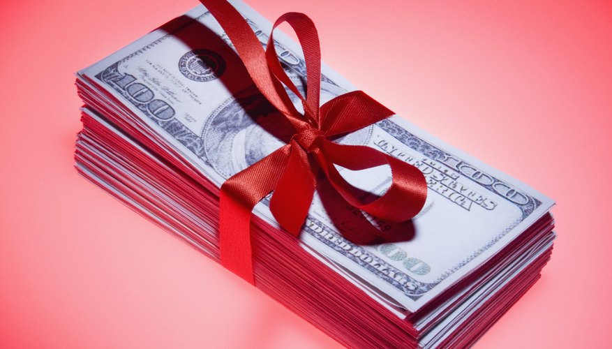 Appropriate Cash Gift for Wedding | Pocket Sense