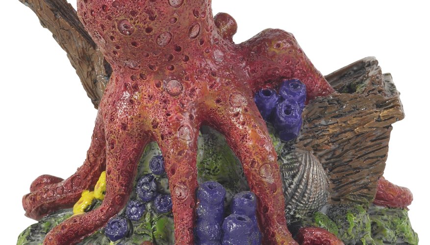 Haz tentáculos para un disfraz de pulpo.