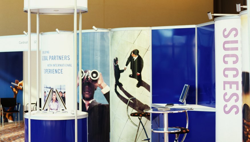 A los patrocinadores de eventos se les suele ofrecer visibilidad, presencia en los medios, participación y oportunidades de publicidad.