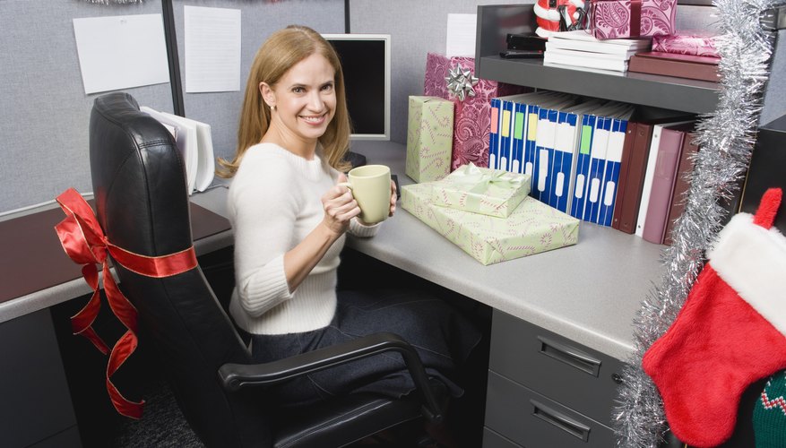 Photo Credit: Jupiterimages/Comstock/Getty Images Cubicle Decorating