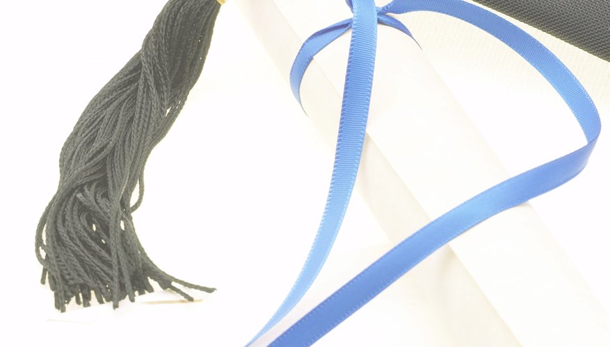 Celebra el cambio hacia una nueva etapa con una ceremonia de graduación para el quinto grado.