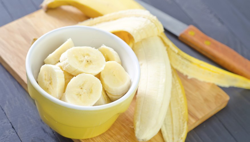 cut fruits like bananas into small pieces cut fruits like bananas into small pieces