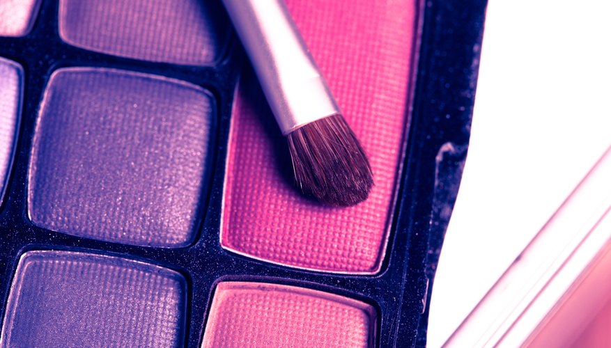 Eye, cheek and face makeup with a shiny finish contains iridescent minerals Eye, cheek and face makeup with a shiny finish contains iridescent minerals