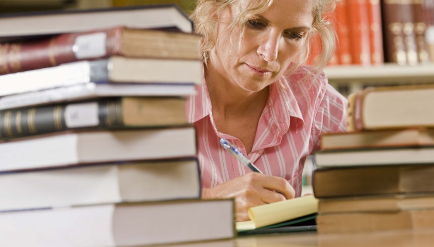 La mayoría de las novelas y libros de no ficción incluyen una variedad de preposiciones.