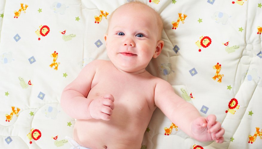 Aprende a hacer un sencillo acolchado para tu bebé.