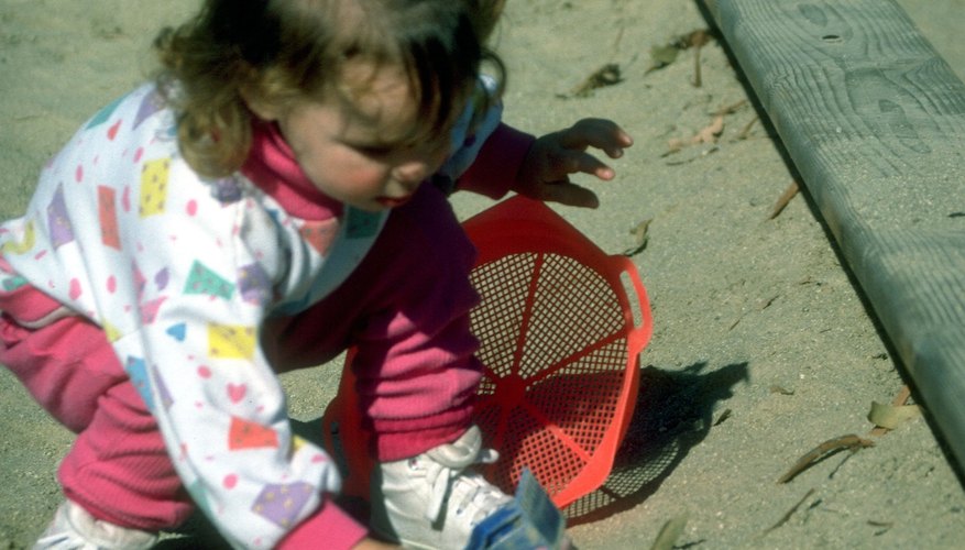 La arena en la caja de arena podría tener riesgos ocultos.