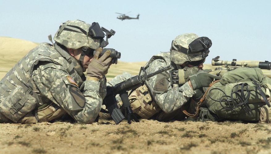 U.S. Army soldiers conduct a combat patrol.