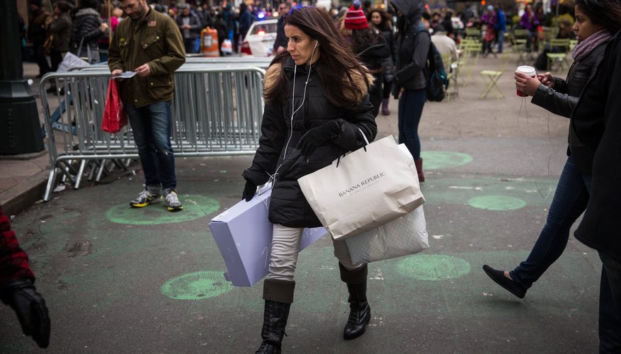 Black Friday Shoppers Look For Holiday Bargains