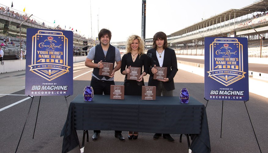 Crown Royal & Big Machine Records Partner For IMS NASCAR Race