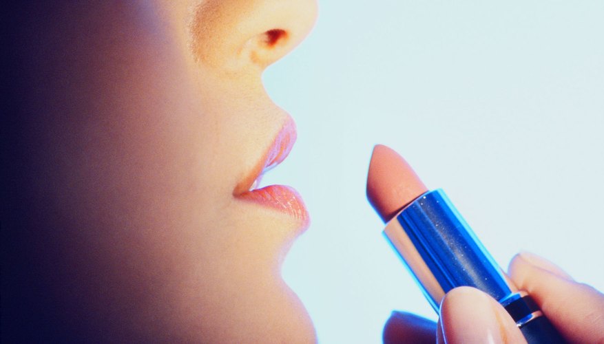 El atractivo de ser un representante de ventas de Avon se encuentran en la demanda de los productos.