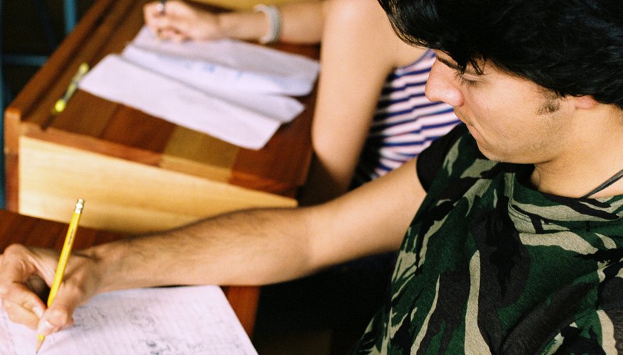 Algunas Pruebas Wonderlic se realizan en forma escrita.
