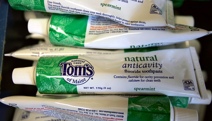 Natural toothpaste Natural toothpaste
