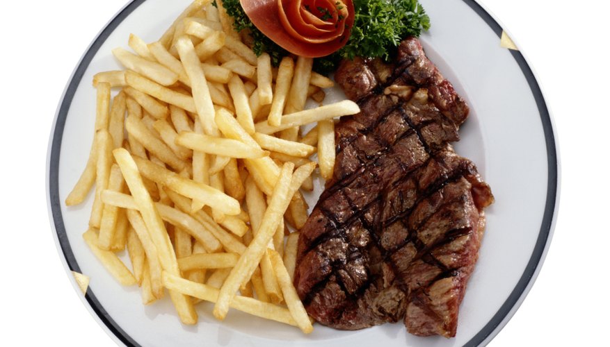 Para que un plato de comida llegue a la mesa se requiere de una cadena de suministros.