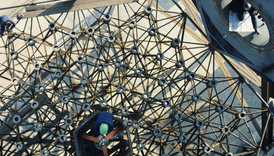 The Keck Observatory contains the world's largest optical telescope, which is a reflecting telescope. The Keck Observatory contains the world's largest optical telescope, which is a reflecting telescope.