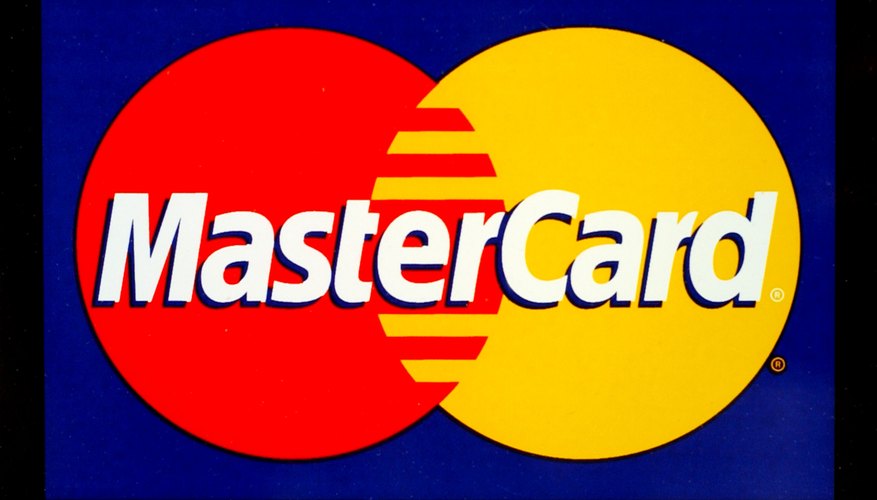 Puedes utilizar las tarjetas de débito en los sitios donde aceptan las tarjetas de crédito de la empresa.