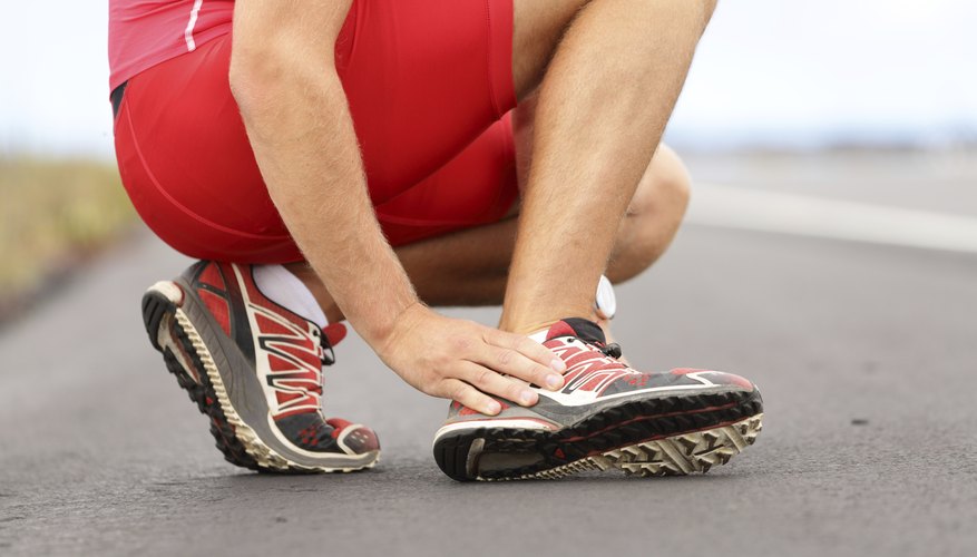 Ice the affected area to help an injured foot. Ice the affected area to help an injured foot.