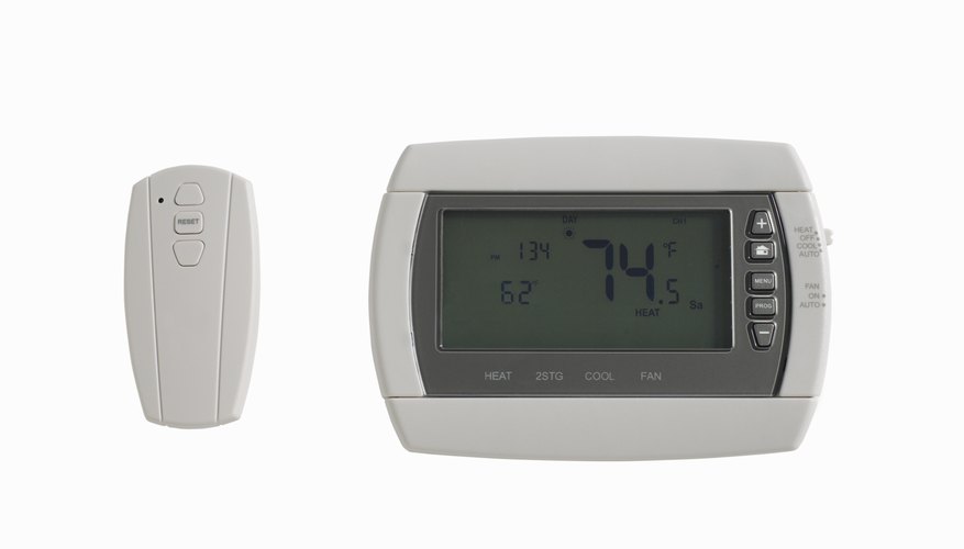 Digital thermostat and remote control