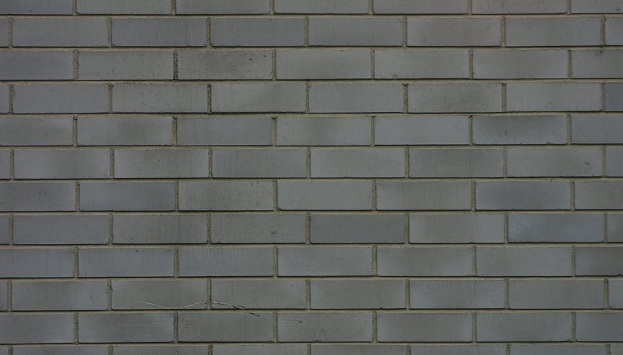 La superficie de una pared no da pistas sobre lo que está oculto dentro de ella.
