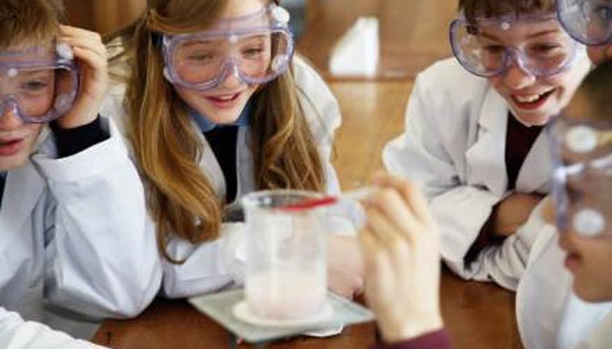 Photo Credit: Ableimages/Digital Vision/Getty Images HCl will lower the pH of water.