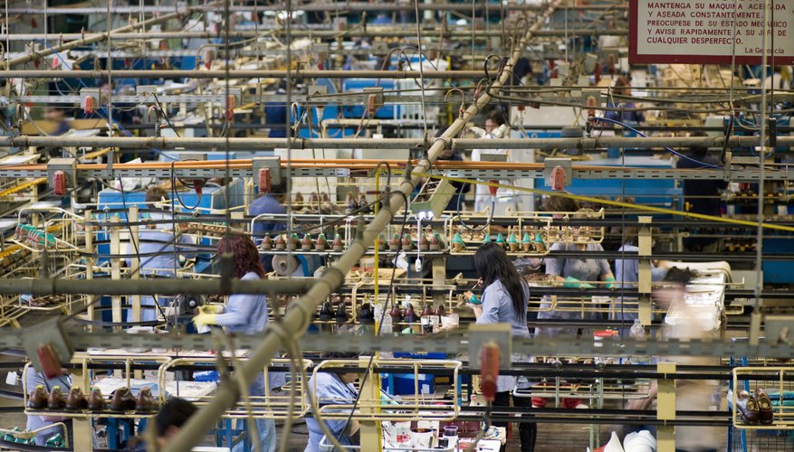 Photo Credit: Felipe Dupouy/Lifesize/Getty Images UCL and LCL determine if a manufacturing process is under control.
