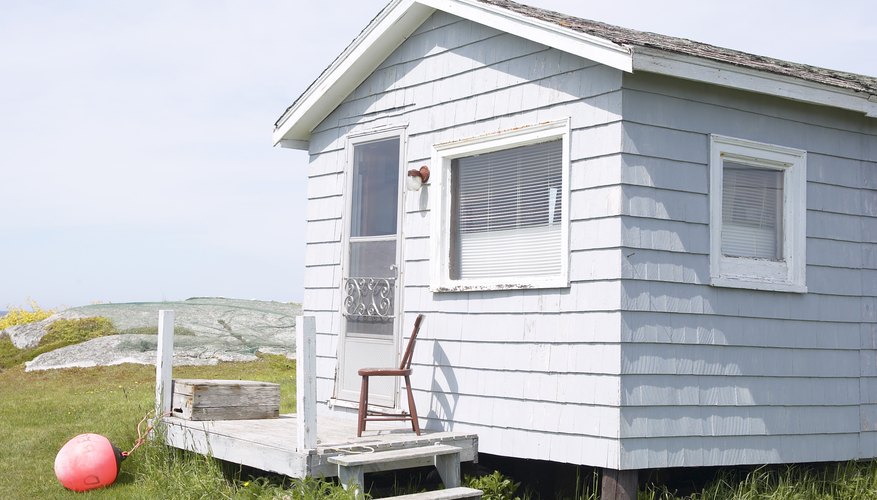 Pictures help sell beach front houses.