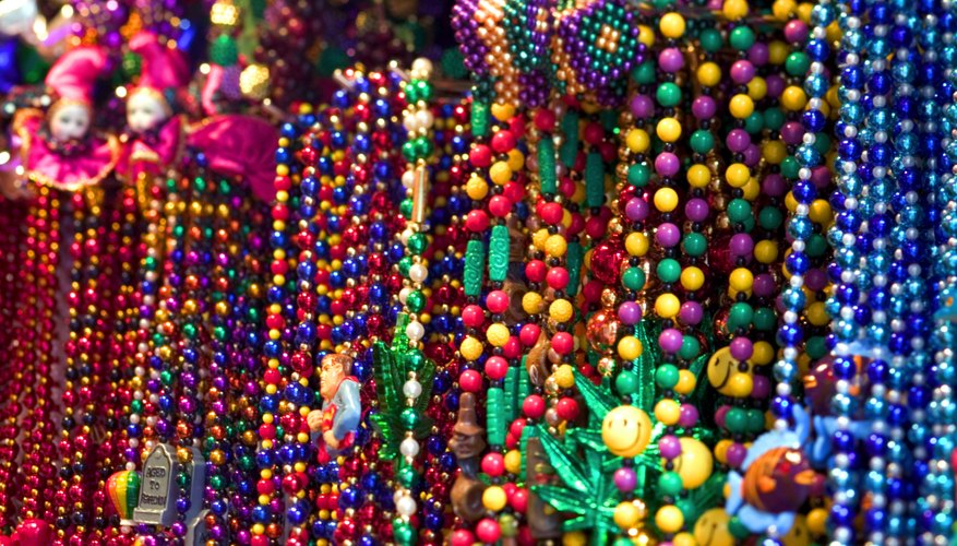 Mardi Gras Games & Crafts for Teens | How To Adult