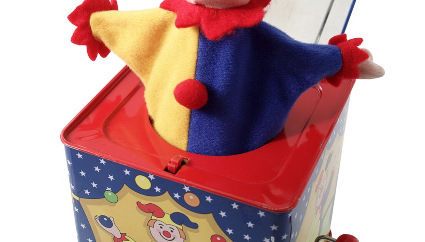 Los payasos son un objetos popular de las cajas sorpresa.