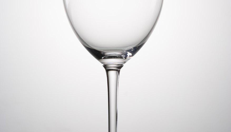 El cristal produce sonidos claros y de alta frecuencia.