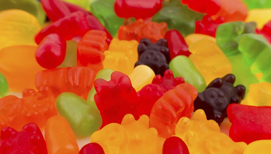 Osmosis Experiments With Gummy Bears | Sciencing