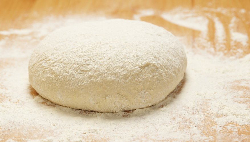 Una cámara de fermentación de masa ayuda a leudar la masa de pan más rápido.