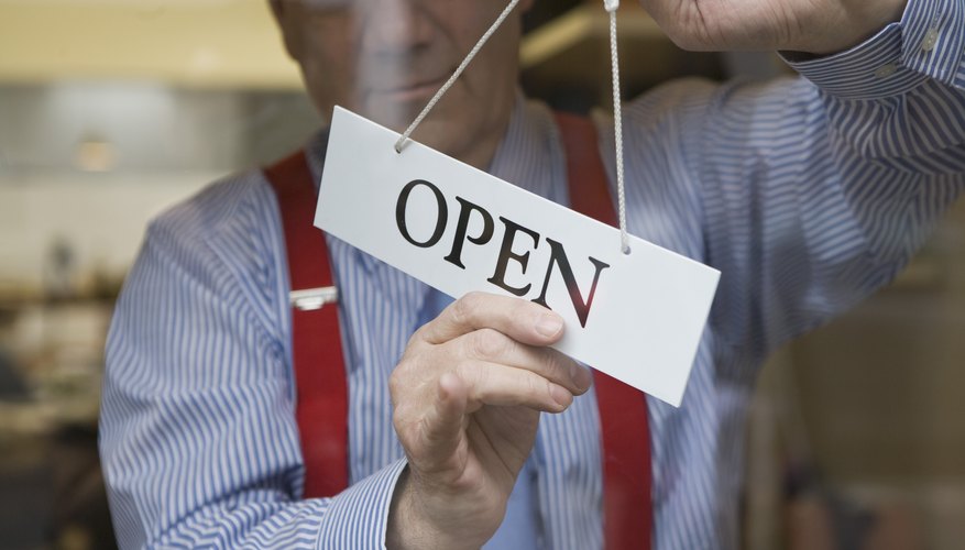 Propiedad comercial es una clasificación de zonificación para la propiedad que se utiliza para una tienda, centro comercial o empresa de servicios.