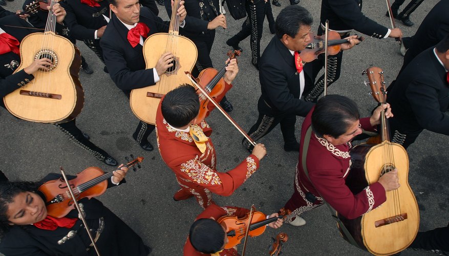 mariachi band instruments