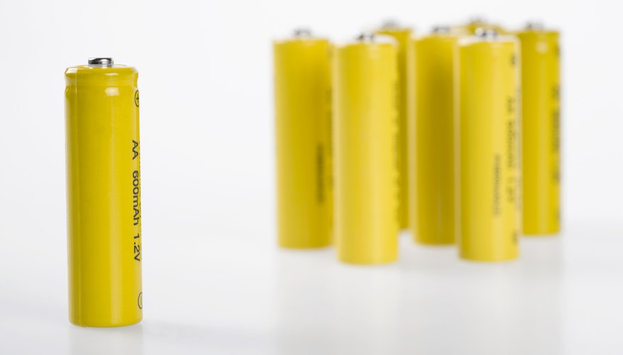 Photo Credit: Polka Dot Images/Polka Dot/Getty Images You must connect batteries to a circuit to measure their power output.