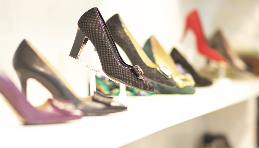 Women's shoes
